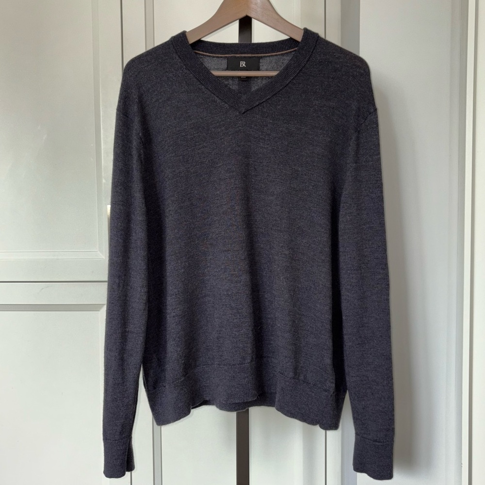 Banana Republic Men’s 100% Merino Wool V-Neck Pullover Sweater XL Grey Preppy